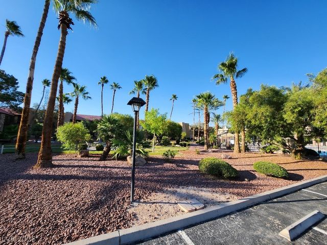 5081 River Glen Drive 104, Las Vegas, NV 89103