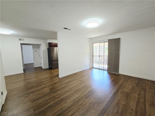 5081 River Glen Drive 104, Las Vegas, NV 89103