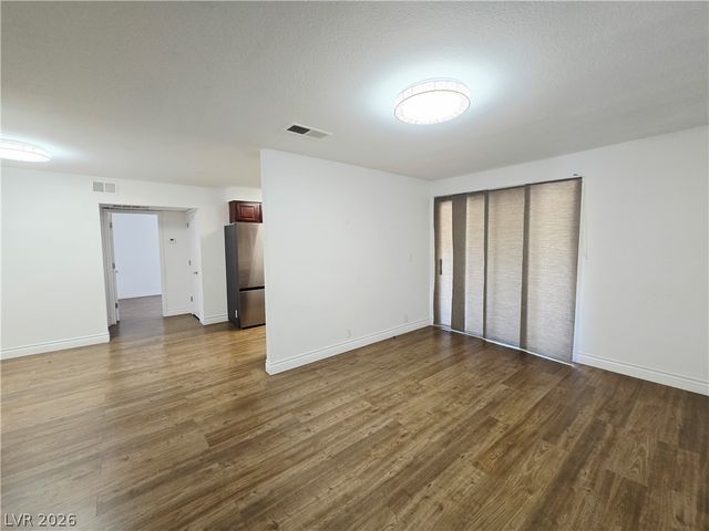 5081 River Glen Drive 104, Las Vegas, NV 89103
