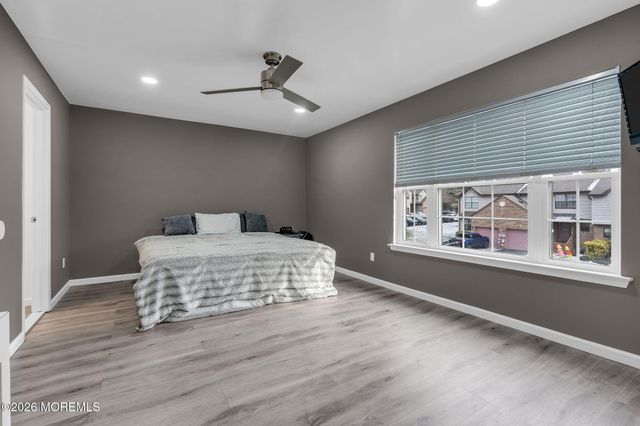 324 Oak Knoll Drive, Englishtown, NJ 07726