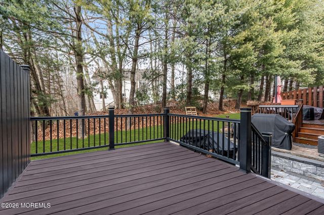 324 Oak Knoll Drive, Englishtown, NJ 07726