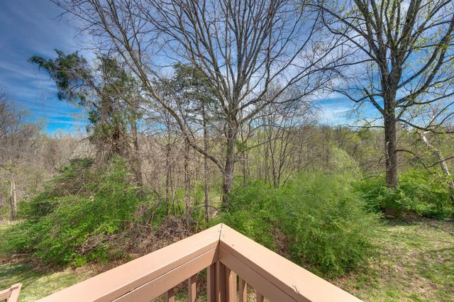 104 Woodfield Ct, Nashville, TN 37211