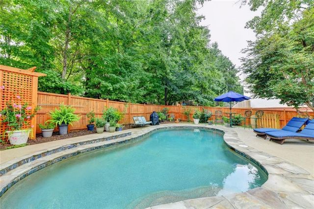 1424 Mill Rose Trace, Lawrenceville, GA 30044