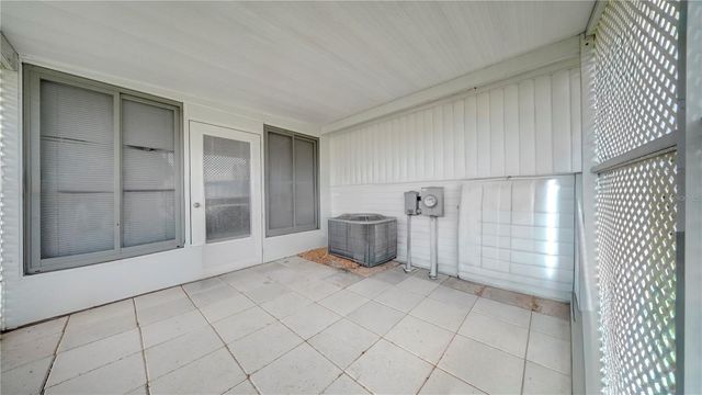 2753 VINDALE ROAD, Tavares, FL 32778