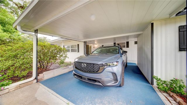 2753 VINDALE ROAD, Tavares, FL 32778