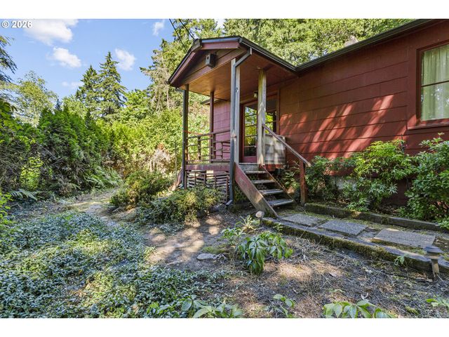18300 BRYANT Rd, Lake Oswego, OR 97034