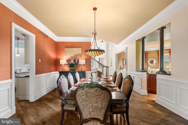 9 GOLDFINCH CIR, Phoenixville, PA 19460