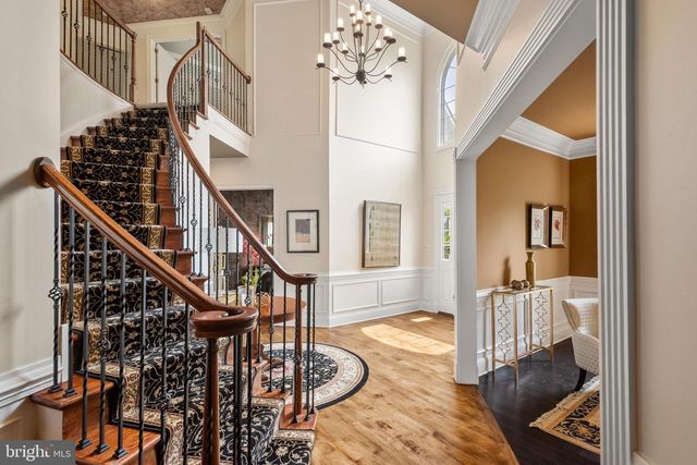 9 GOLDFINCH CIR, Phoenixville, PA 19460