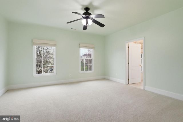 9 GOLDFINCH CIR, Phoenixville, PA 19460
