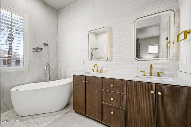 7400 E GAINEY CLUB Drive 208, Scottsdale, AZ 85258
