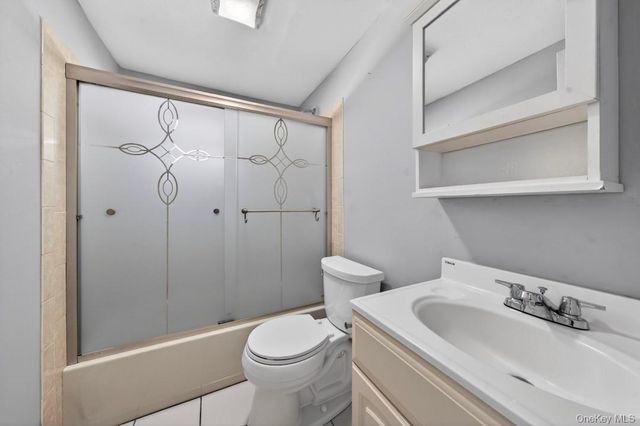 114 Westchester Avenue, West Babylon, NY 11704