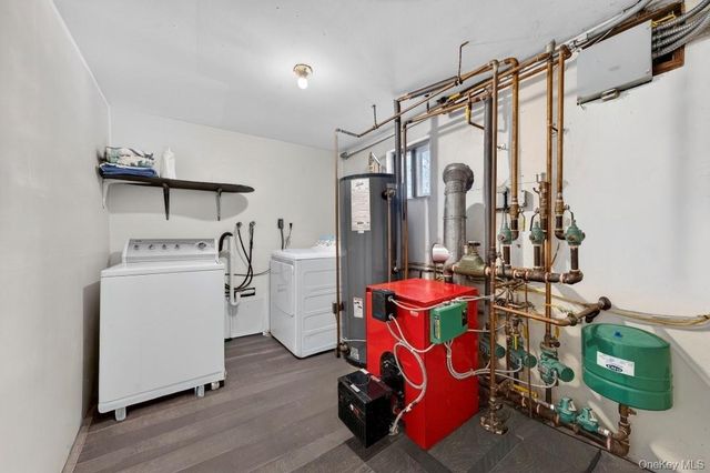 114 Westchester Avenue, West Babylon, NY 11704