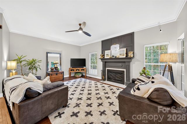 134 Waterford Drive, Mooresville, NC 28117
