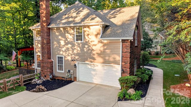 134 Waterford Drive, Mooresville, NC 28117
