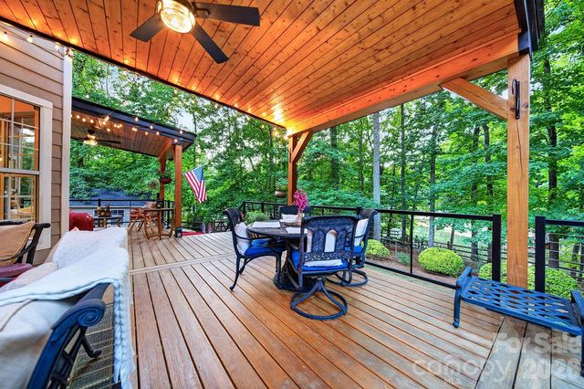 134 Waterford Drive, Mooresville, NC 28117