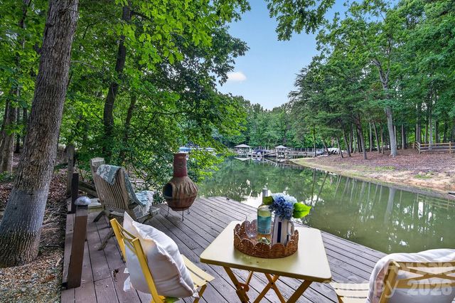 134 Waterford Drive, Mooresville, NC 28117