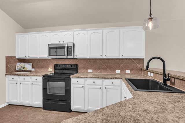 805 Andrews Court, Anna, TX 75409