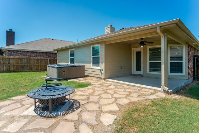805 Andrews Court, Anna, TX 75409
