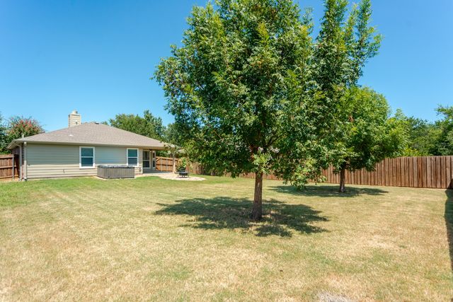 805 Andrews Court, Anna, TX 75409