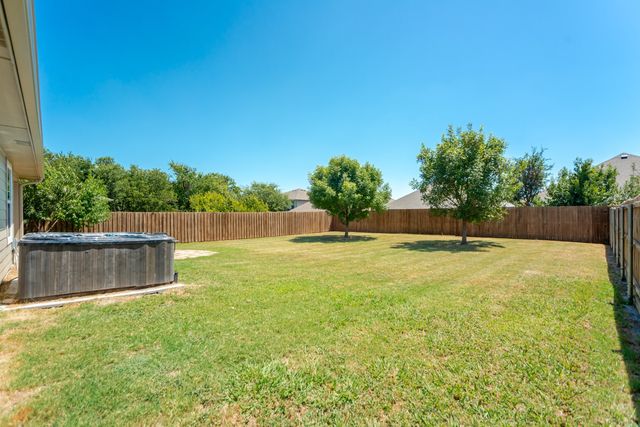 805 Andrews Court, Anna, TX 75409