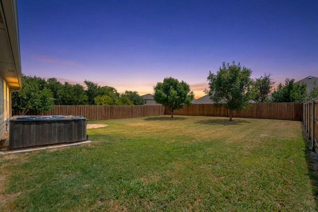 805 Andrews Court, Anna, TX 75409