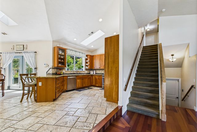 128 Park Avenue, Blue Lake, CA 95525