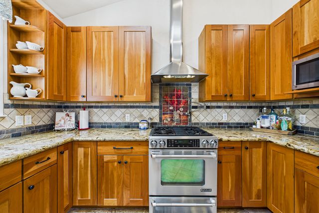 128 Park Avenue, Blue Lake, CA 95525