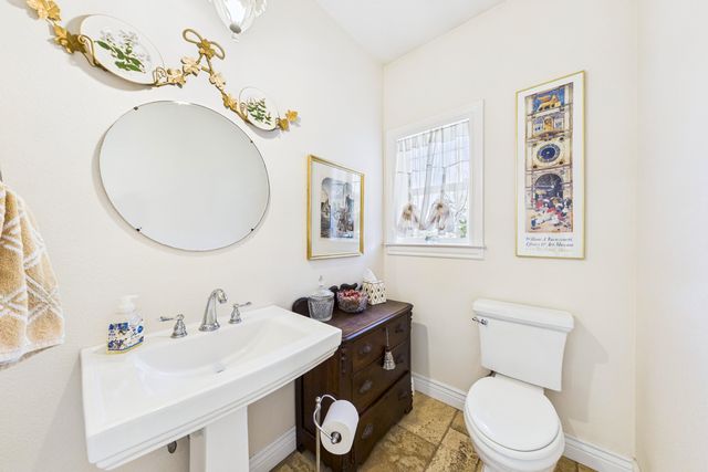 128 Park Avenue, Blue Lake, CA 95525