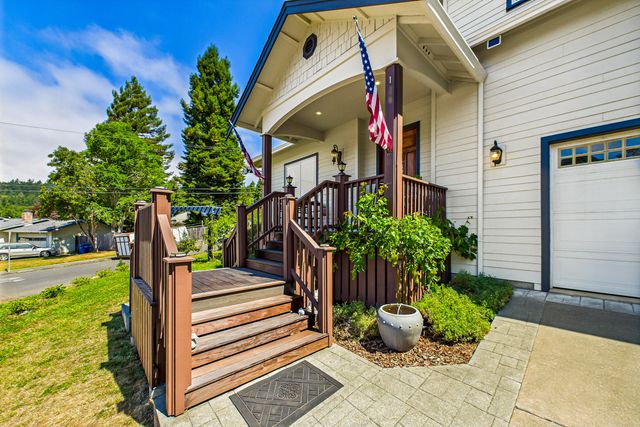 128 Park Avenue, Blue Lake, CA 95525