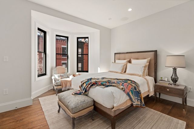 27 Isabella St 4, Boston, MA 02116