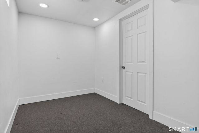 27 Checkerberry Lane 27, Glastonbury, CT 06033