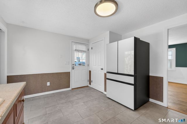 27 Checkerberry Lane 27, Glastonbury, CT 06033