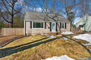 27 Checkerberry Lane 27, Glastonbury, CT 06033