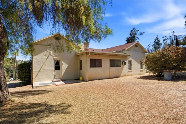 1464 Pacific Street, Redlands, CA 92373