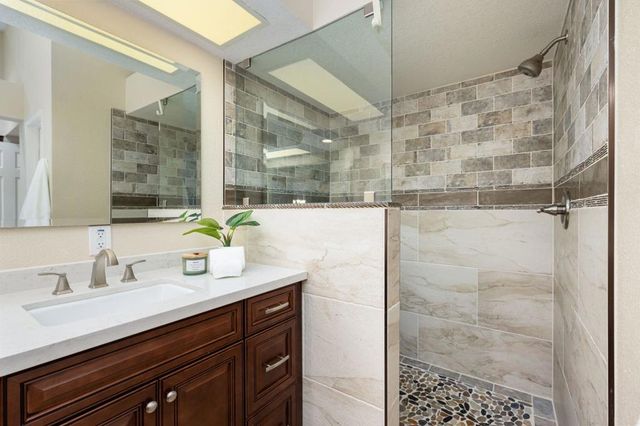 130 Desert Falls Drive E, Palm Desert, CA 92211