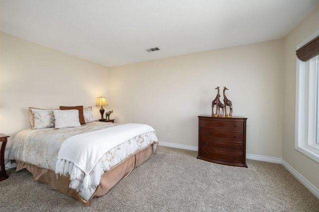 130 Desert Falls Drive E, Palm Desert, CA 92211