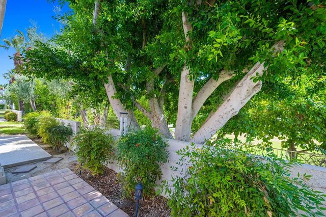 130 Desert Falls Drive E, Palm Desert, CA 92211