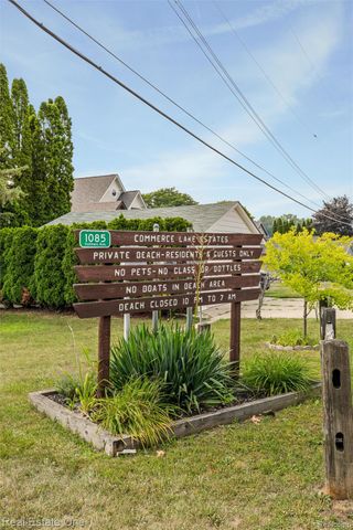 1045 Clara Street, Commerce Charter Township, MI 48390