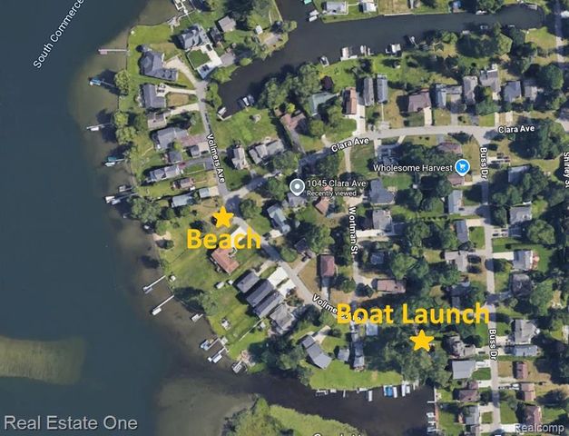 1045 Clara Street, Commerce Charter Township, MI 48390