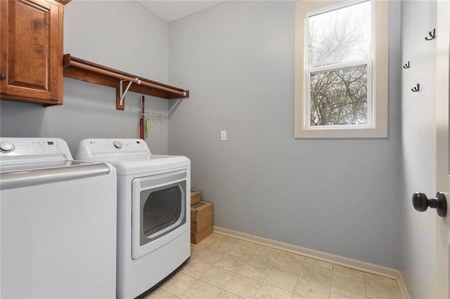 16288 W 171st Street, Olathe, KS 66062