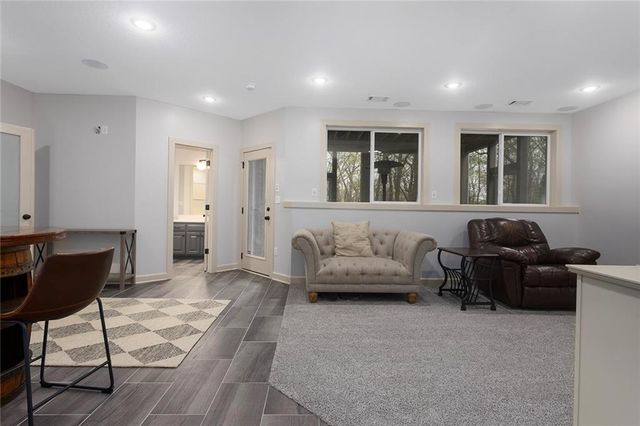 16288 W 171st Street, Olathe, KS 66062