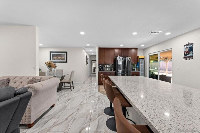1434 Coker Way, El Cajon, CA 92021