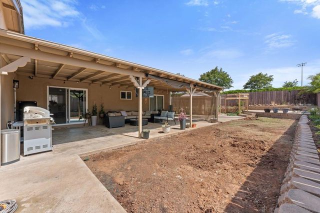 1434 Coker Way, El Cajon, CA 92021