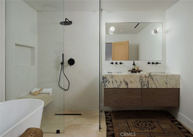 2437 Windward, Newport Beach, CA 92660