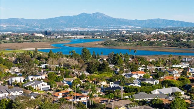 2437 Windward, Newport Beach, CA 92660