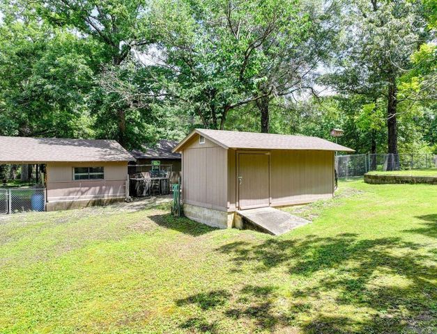 32 Cinnamon Lane, Mount Ida, AR 71957