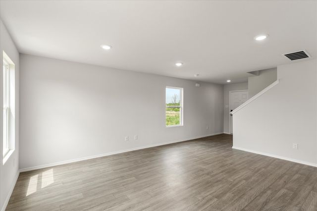303 Victory Drive, Mabank, TX 75147