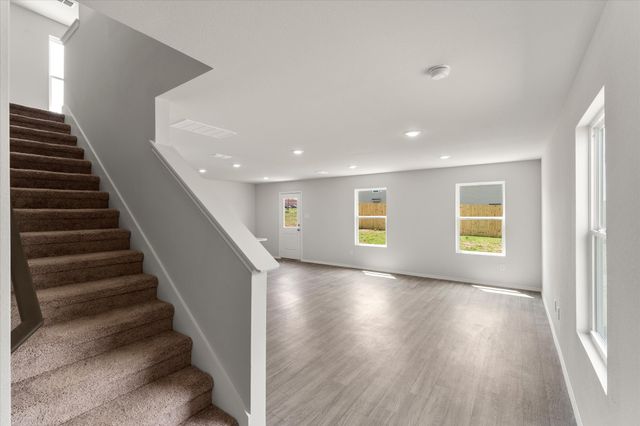 303 Victory Drive, Mabank, TX 75147