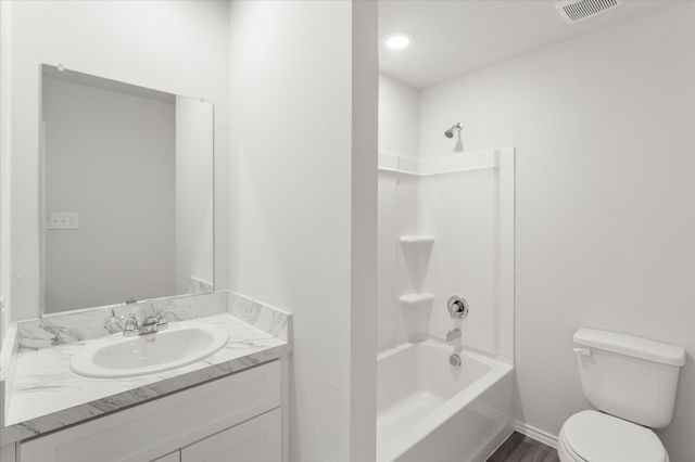 303 Victory Drive, Mabank, TX 75147