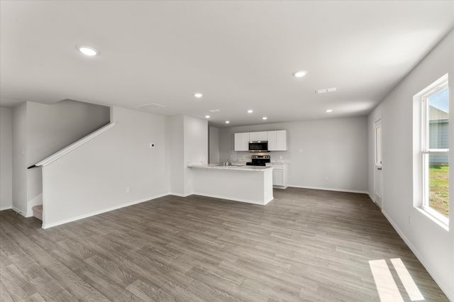 303 Victory Drive, Mabank, TX 75147